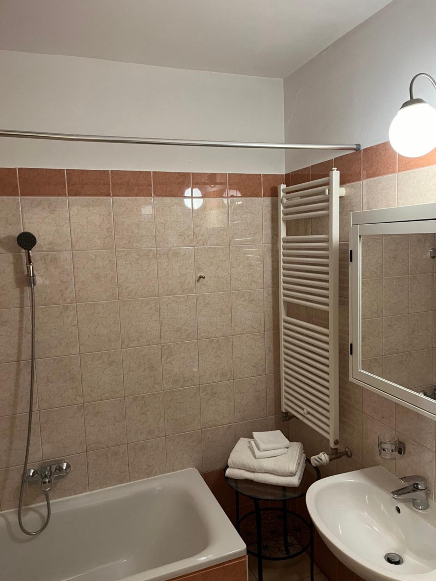 City Center Apartments With Optional Garage Budapesta Exterior foto